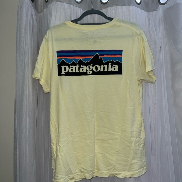 Patagonia, medium, yellow - Picture 2 of 3
